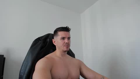 Snapshot of alphagodleatherking92 chatting on 24, 9, 2025 LeatherMaster online show from 24, 9, 2025