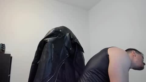 Snapshot of alphagodleatherking92 chatting on 2, 10, 2025 LeatherMaster online show from 2, 10, 2025