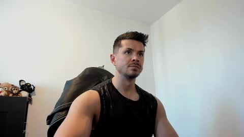Snapshot of alphagodleatherking92 chatting on 26, 5, 2026 LeatherMaster online show from 26, 5, 2026