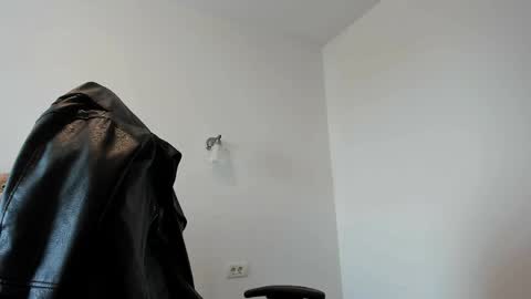 Snapshot of alphagodleatherking92 chatting on 3, 6, 2026 LeatherMaster online show from 3, 6, 2026