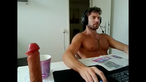 Snapshot of alphah_hunk chatting on 12, 5, 2026 alphah_hunk online show from 12, 5, 2026