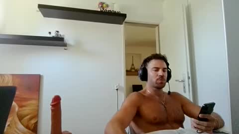 Snapshot of alphah_hunk chatting on 22, 5, 2026 alphah_hunk online show from 22, 5, 2026