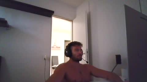 Snapshot of alphah_hunk chatting on 20, 7, 2026 alphah_hunk online show from 20, 7, 2026