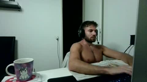 Snapshot of alphah_hunk chatting on 23, 7, 2026 alphah_hunk online show from 23, 7, 2026