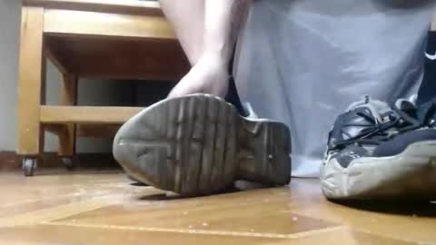 ur god online show from 11, 4, 2026