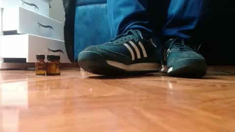 ur god online show from 23, 4, 2026