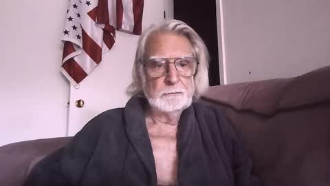 AlphaUniform online show from 1, 6, 2026