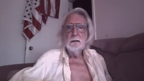 Snapshot of alphauniform chatting on 16, 7, 2026 AlphaUniform online show from 16, 7, 2026