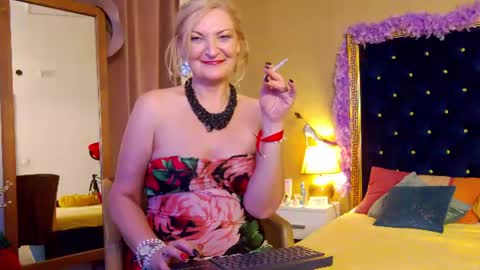 Snapshot of alura_jenson_ chatting on 11, 6, 2026 Alura Jenson online show from 11, 6, 2026