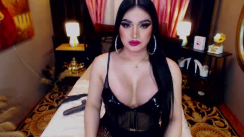 Snapshot of alurajhenson chatting on 3, 6, 2026 Alura Jhenson online show from 3, 6, 2026