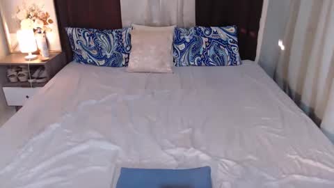 Snapshot of aluxekristine chatting on 16, 4, 2026 aluxekristine online show from 16, 4, 2026