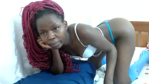 Snapshot of alvine_keji chatting on 25, 2, 2026 Alvine keji online show from 25, 2, 2026