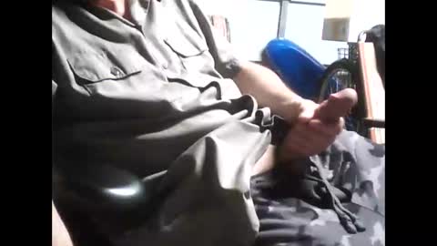 Snapshot of alwayzalone chatting on 7, 6, 2026 alwayzalone online show from 7, 6, 2026