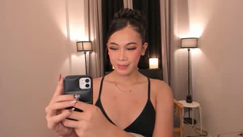 alwina_williams online show from 20, 4, 2026