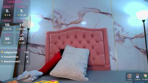 Snapshot of alyathompson chatting on 5, 12, 2025 Alya online show from 5, 12, 2025