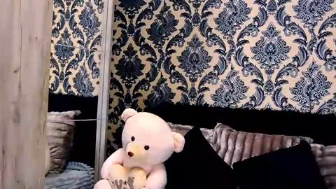 aly online show from 22, 12, 2024