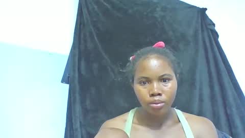 Snapshot of alydie7 chatting on 14, 4, 2026 alydie7 online show from 14, 4, 2026