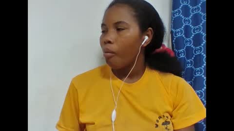 Snapshot of alydie7 chatting on 22, 4, 2026 alydie7 online show from 22, 4, 2026