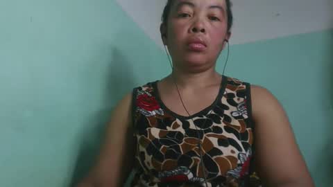 Snapshot of alypierette chatting on 28, 5, 2026 alypierette online show from 28, 5, 2026