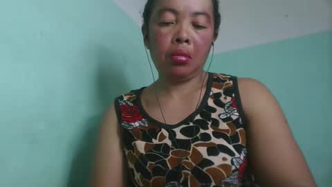 Snapshot of alypierette chatting on 29, 5, 2026 alypierette online show from 29, 5, 2026