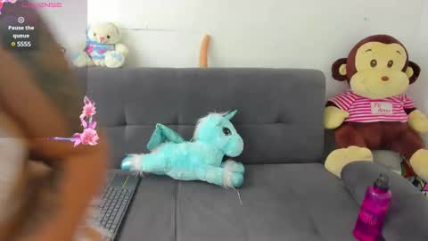 Snapshot of alysa_magic chatting on 24, 1, 2025 alysa magic online show from 24, 1, 2025