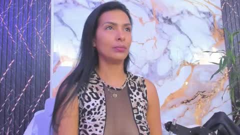 alyson__a online show from 4, 11, 2025