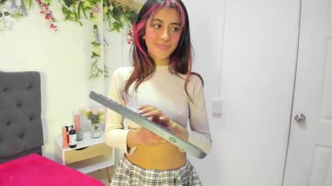 alyssa_joness online show from 17, 2, 2025