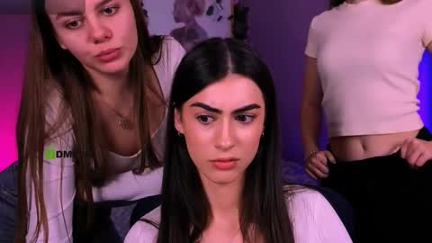 alyssamoan online show from 27, 11, 2025