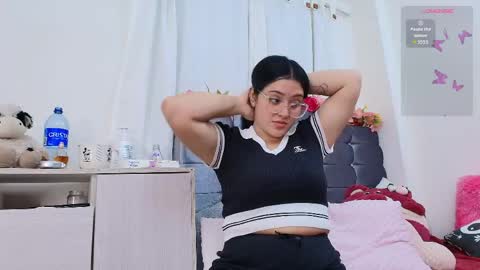 Snapshot of amabella_w chatting on 9, 6, 2026 Isabella online show from 9, 6, 2026