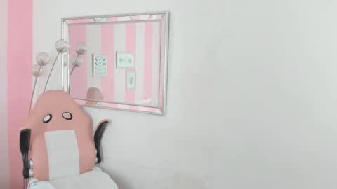 Snapshot of amaia_monroe chatting on 6, 1, 2026 amaia_monroe online show from 6, 1, 2026