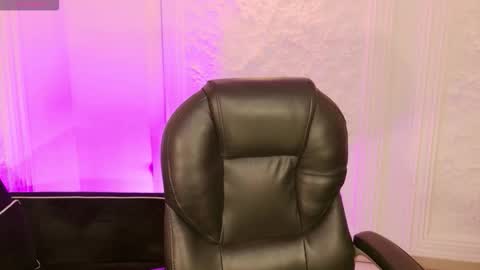 Amaia Haywood online show from 19, 11, 2025