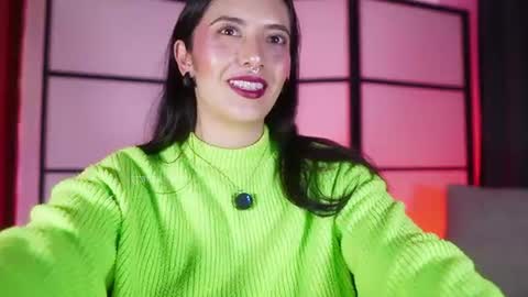 Snapshot of amaisinclair chatting on 19, 7, 2026 Amai Sinclair online show from 19, 7, 2026