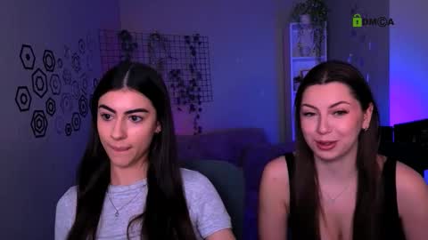 Snapshot of amalialowell chatting on 12, 3, 2026 Amalia online show from 12, 3, 2026