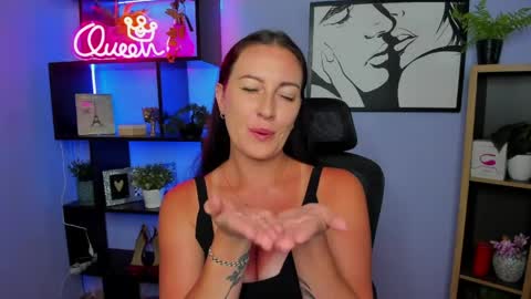 Snapshot of amanda_burn chatting on 28, 5, 2026 Amanda online show from 28, 5, 2026