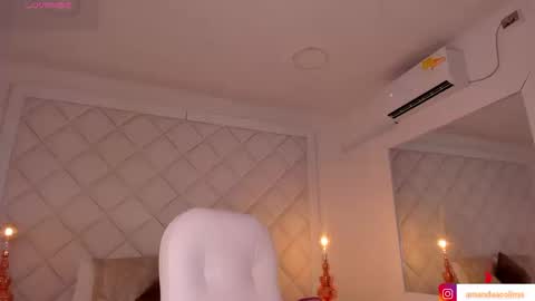 Snapshot of amanda_colin chatting on 15, 9, 2025 Amanda online show from 15, 9, 2025