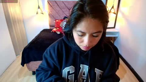 AMANDA FOX online show from 15, 4, 2026