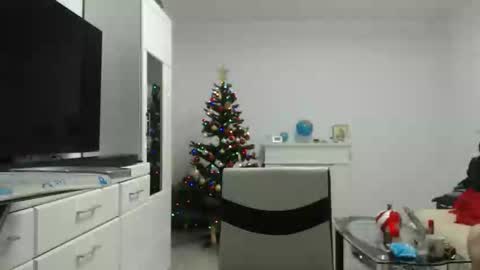 Snapshot of amanda_muller5 chatting on 9, 1, 2026 Anda .. online show from 9, 1, 2026