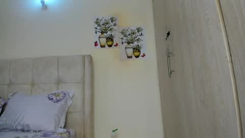 Snapshot of amanda_tint chatting on 29, 5, 2026 Amanda tint online show from 29, 5, 2026