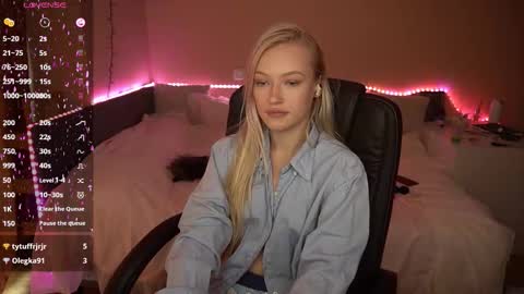 Snapshot of amandaafire chatting on 28, 9, 2025 Amanda online show from 28, 9, 2025