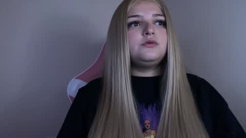 Amandha online show from 3, 2, 2025