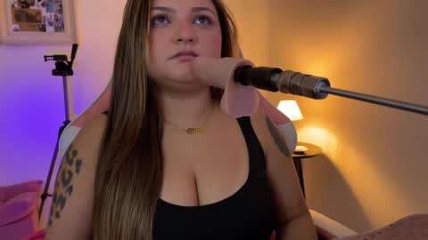 Snapshot of amandhaaa chatting on 25, 2, 2026 Amandha online show from 25, 2, 2026