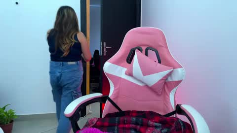 Snapshot of amandhaaa chatting on 18, 5, 2026 Amandha online show from 18, 5, 2026