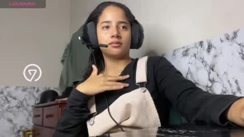 amany_r online show from 17, 2, 2025