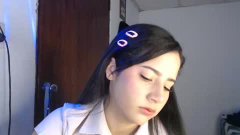 amany_r online show from 22, 10, 2025
