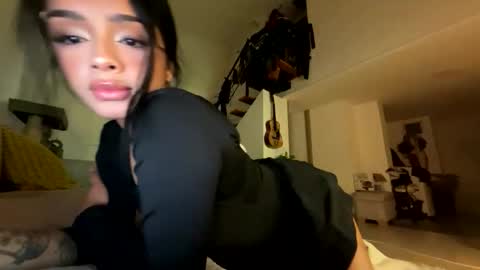 Snapshot of amapola_666 chatting on 30, 5, 2026 Ama online show from 30, 5, 2026