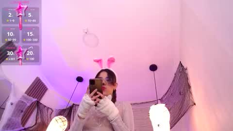 amara_davis1 online show from 28, 10, 2025