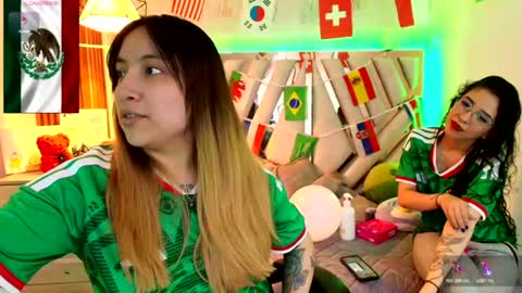 Snapshot of amara_davis1 chatting on 19, 6, 2026 amara_davis1 online show from 19, 6, 2026