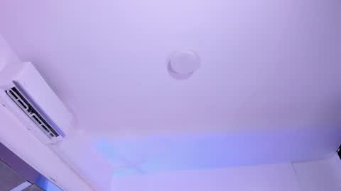 Snapshot of amaralewis chatting on 22, 6, 2026 AMARA online show from 22, 6, 2026