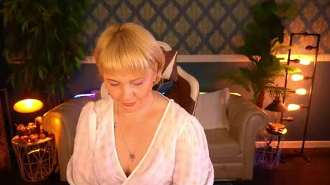 Snapshot of amaranights chatting on 12, 6, 2026 Sofia online show from 12, 6, 2026