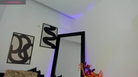    online show from 11, 4, 2026